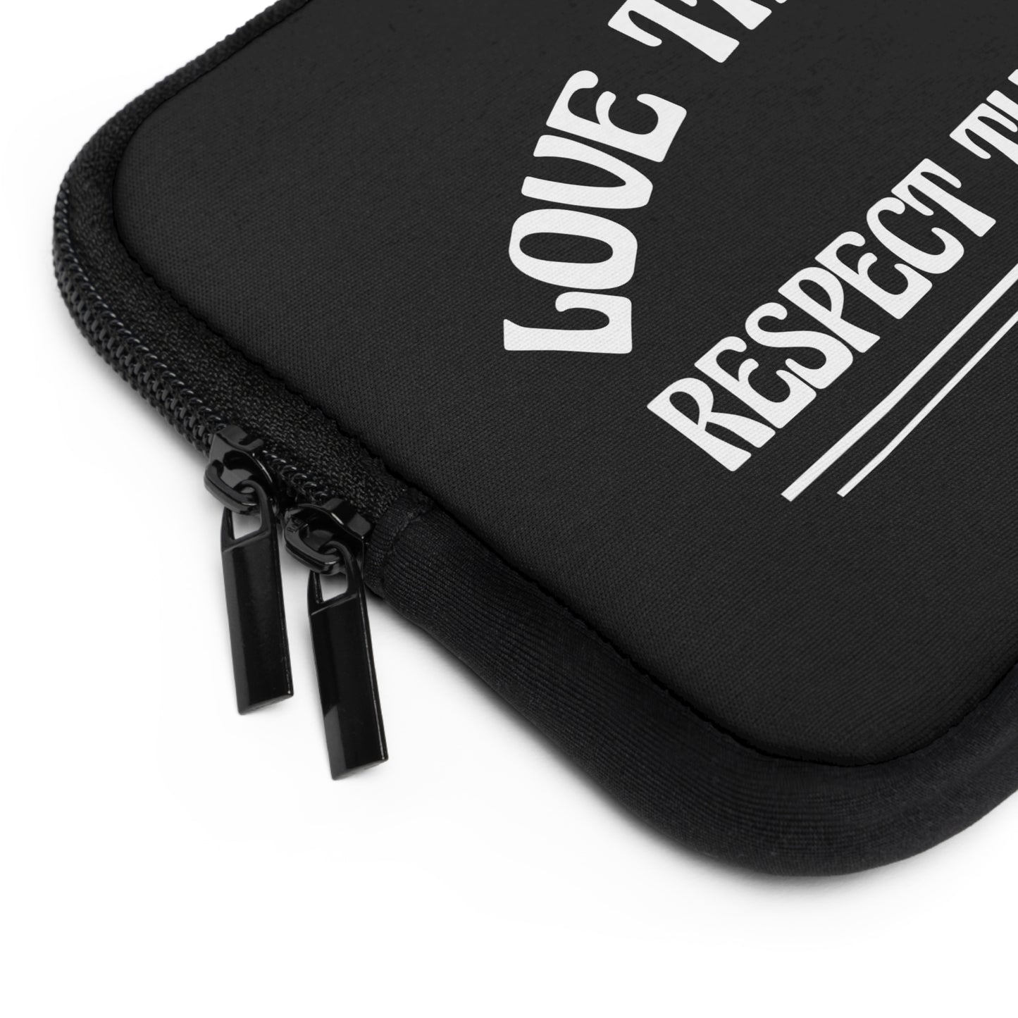 Love the band, Respect the Crew - Laptop Sleeve - Scoomper's World